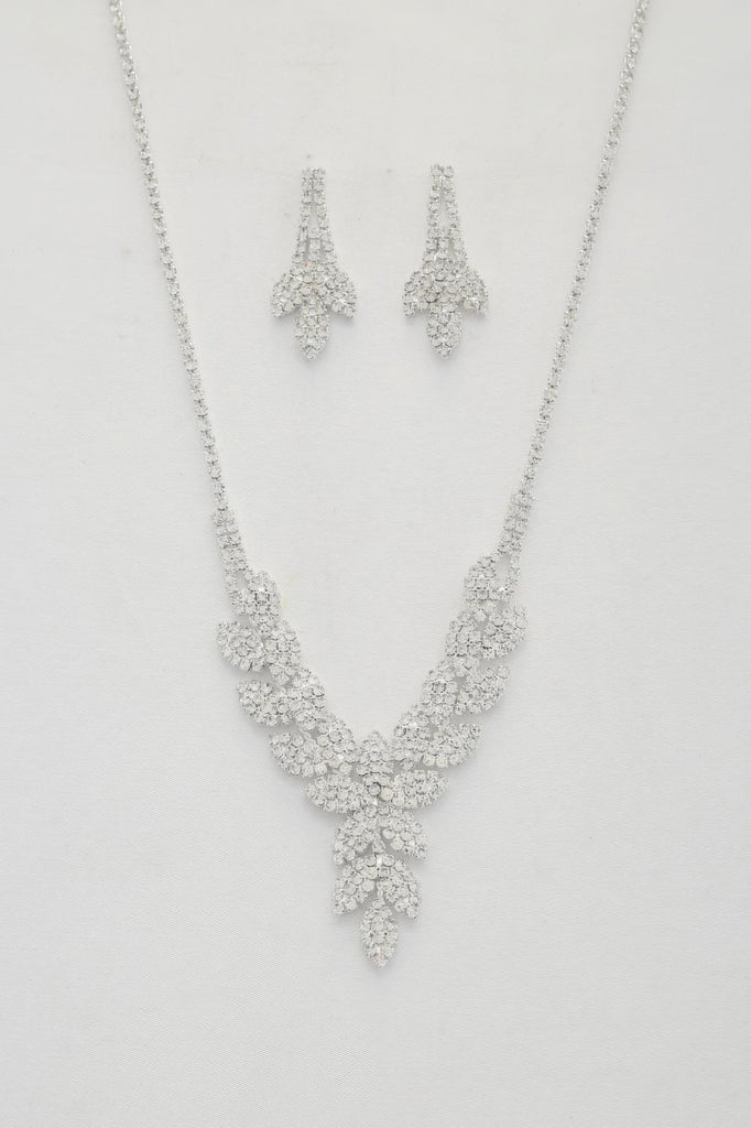Leaf Pattern Crystal Necklace - HelloLove Fashion